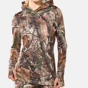 Under Armour Women’s Scent Control Mossy Oak Camouflage Hoodie Medium Hunting